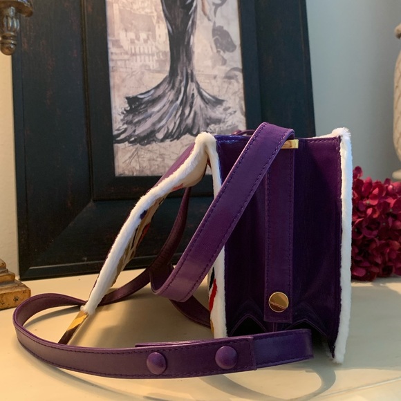 More Photos Fendi bag shoulder and crossbody - Picture 7 of 7